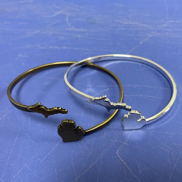 Silver & Bronze Michigan Lower & Upper Peninsula Bangle Bracelet Set - Picture 2 of 7